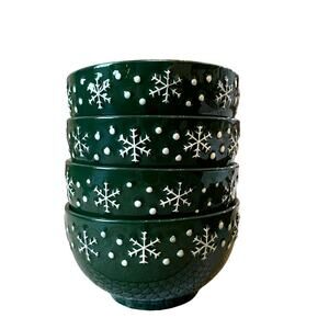 Portugal Snowflake Salad/Soup Bowls 6in Ceramic Green White Set of 4 NEW